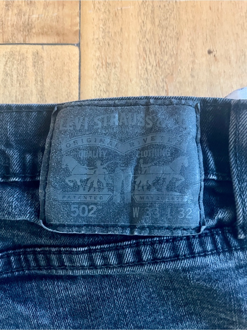 Levi's 502 Straight Men's Jeans in Black